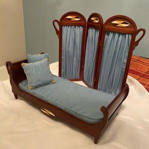 Royal Doulton Gene’s Bedroom Sleigh bed and Room Divider